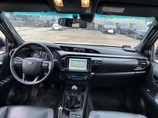 Toyota Hilux IV 4wd 2.8 d-4d 204 Double Cabine Invincible 4x4 Boite Manuelle