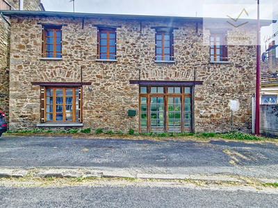 Immeuble - 277 m² - 9 pièces