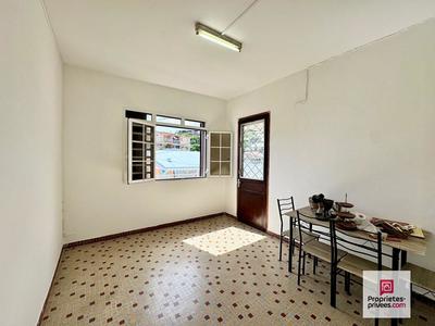 Maison - 134 m² - 8 pièces