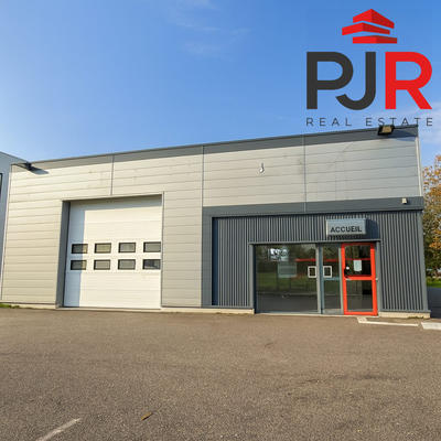 Local d'activités - 447 m²
