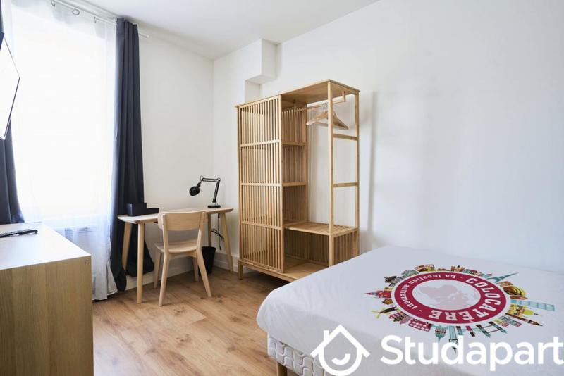 Chambre - 12 m² - 1 pièce