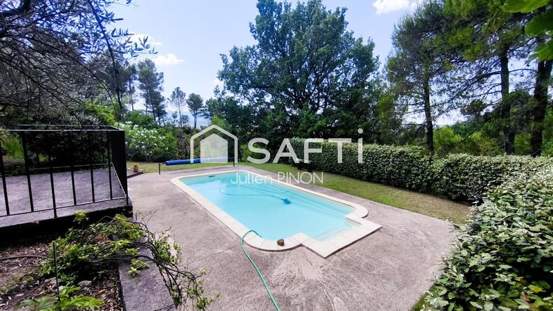 Maison - 137 m² - 5 pièces