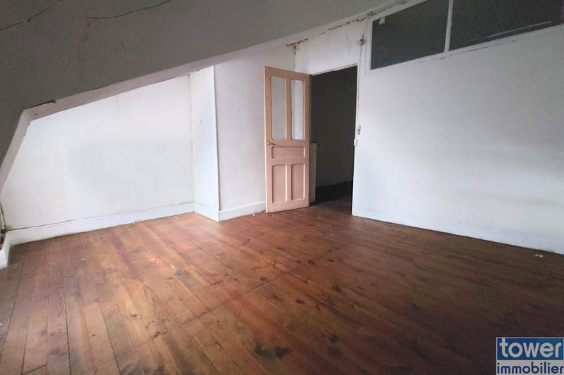 Maison - 380 m² - 14 pièces