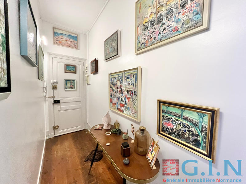 Appartement - 100 m² - 3 pièces