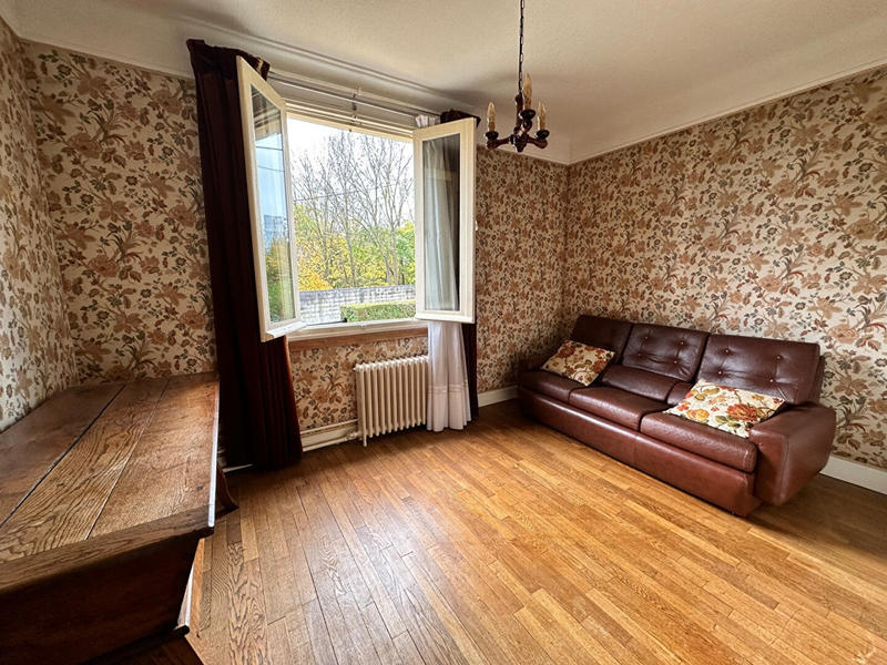 Maison - 89 m² - 5 pièces