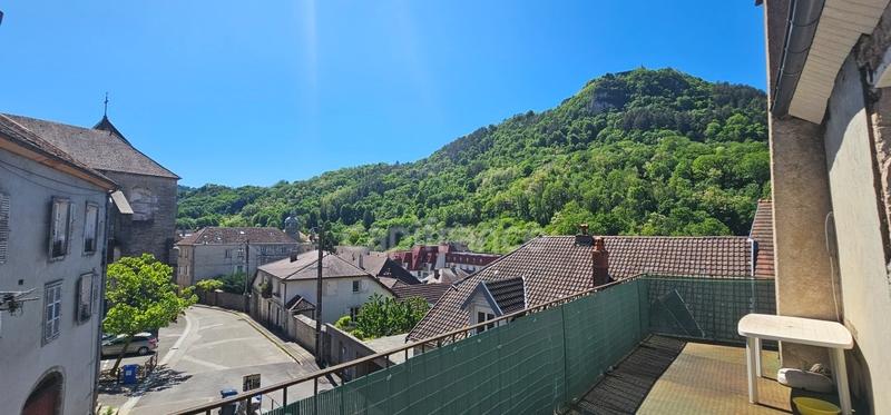 Appartement - 79 m² - 3 pièces