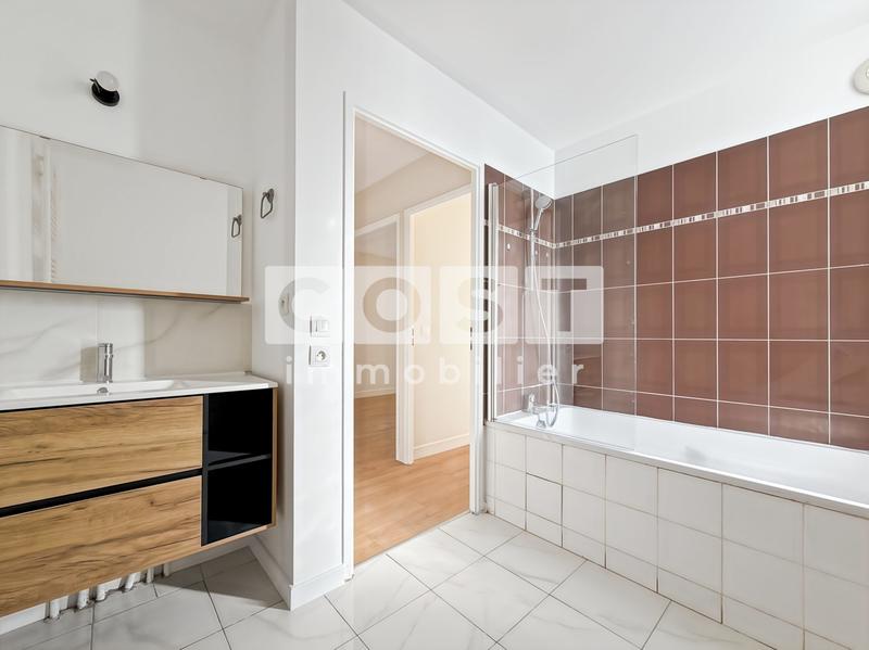 Appartement - 65 m² - 3 pièces