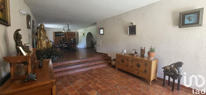 Maison - 390 m² - 11 pièces