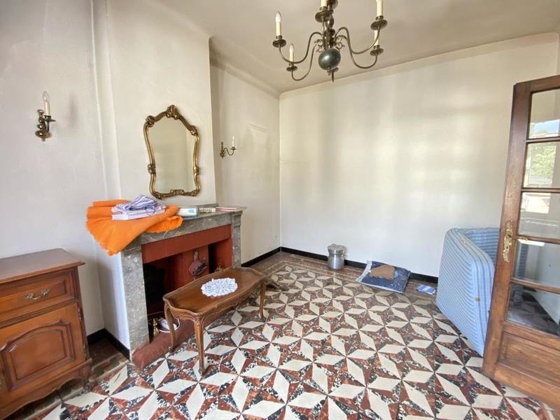 Appartement - 150 m² - 1 pièce