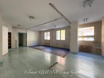 Appartement - 97 m² - 4 pièces