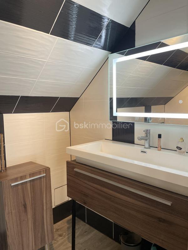 Maison ancienne - 168 m² - 6 pièces