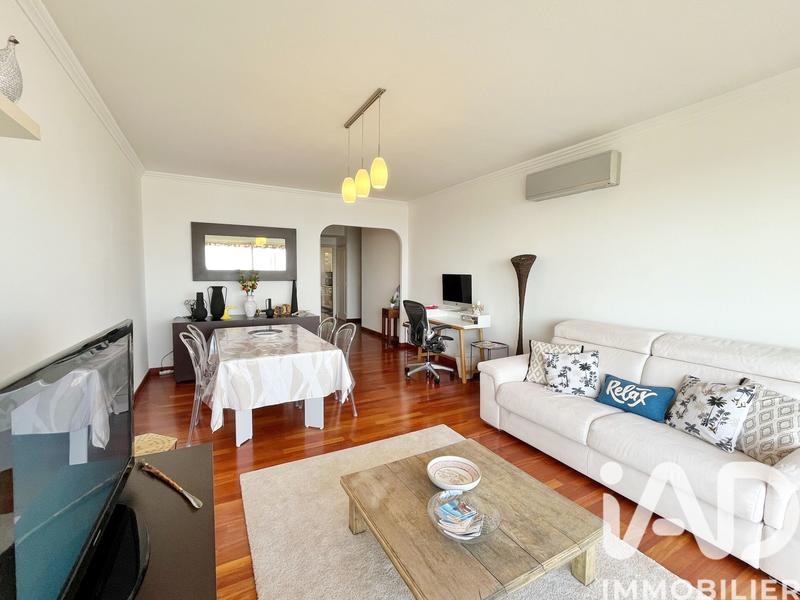 Appartement - 64 m² - 2 pièces