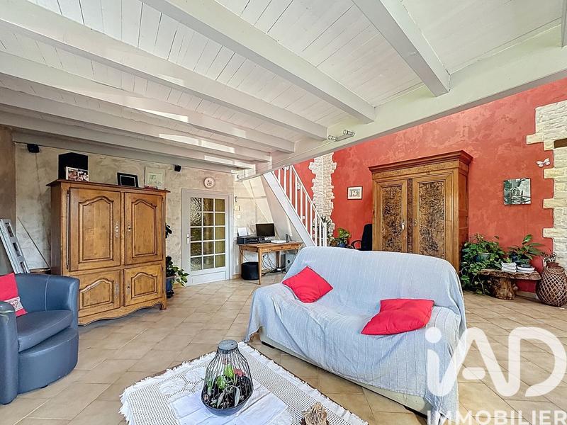 Maison - 200 m² - 6 pièces