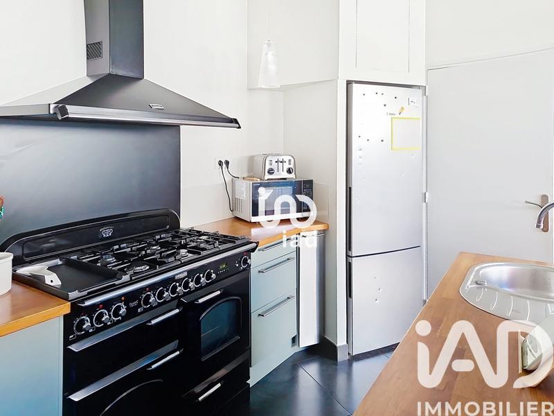 Maison - 244 m² - 10 pièces