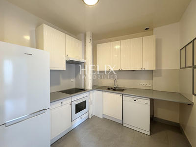 Appartement - 111 m² - 5 pièces