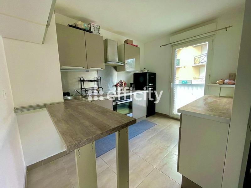 Appartement - 49 m² - 2 pièces