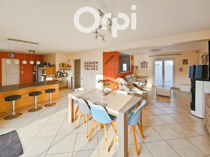 Maison - 157 m² - 6 pièces