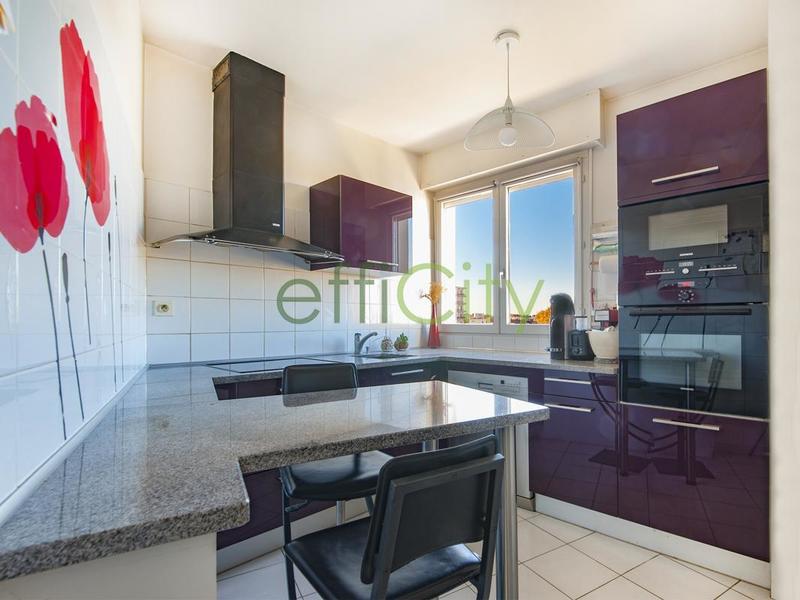 Appartement - 104 m² - 4 pièces