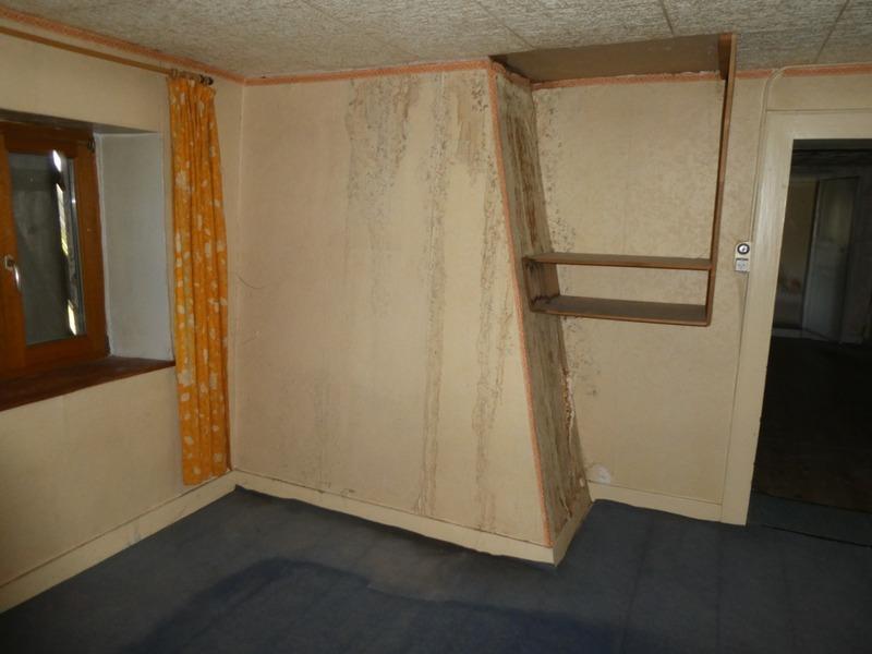 Maison - 90 m² - 7 pièces