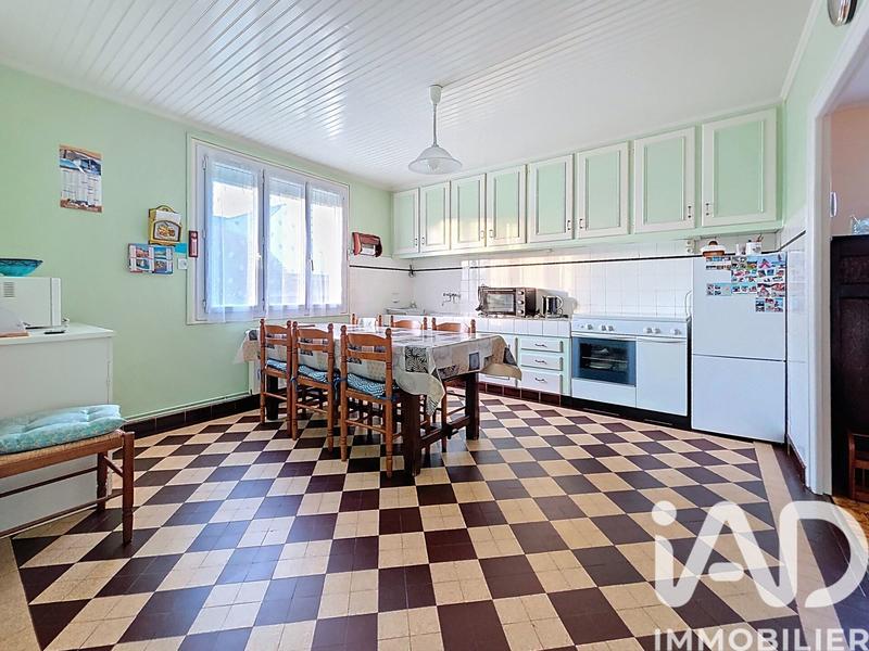 Maison - 96 m² - 5 pièces