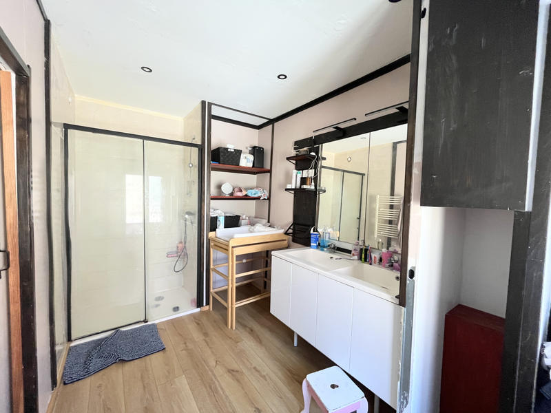 Maison - 130 m² - 4 pièces