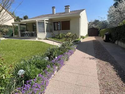 Maison - 91 m² - 4 pièces