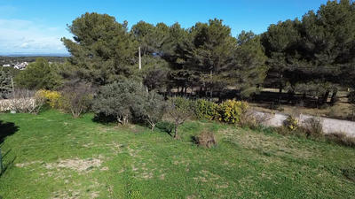 Terrain constructible - 598 m²