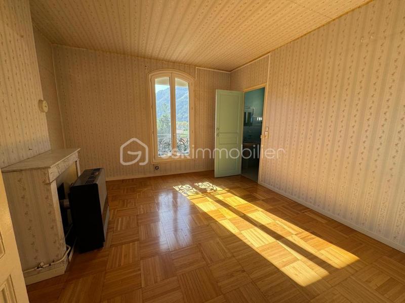 Maison - 175 m² - 6 pièces