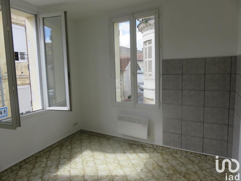 Immeuble - 83 m² - 8 pièces