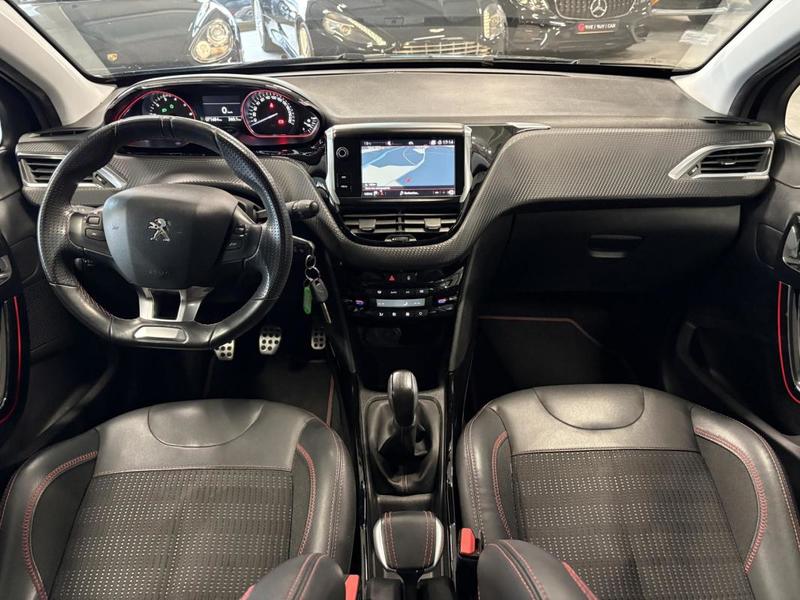 Peugeot 2008 1.2i PureTech 12v s&amp;S - 110 Gt Line Phase 2 / Garantie 12 Mois