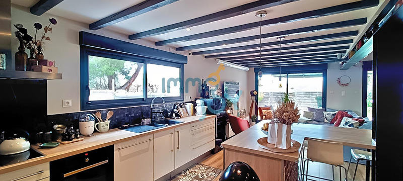 Maison - 152 m² - 6 pièces