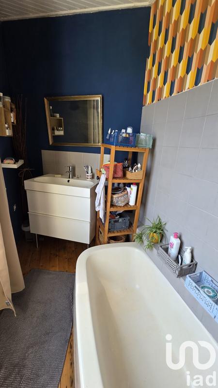 Maison - 210 m² - 9 pièces