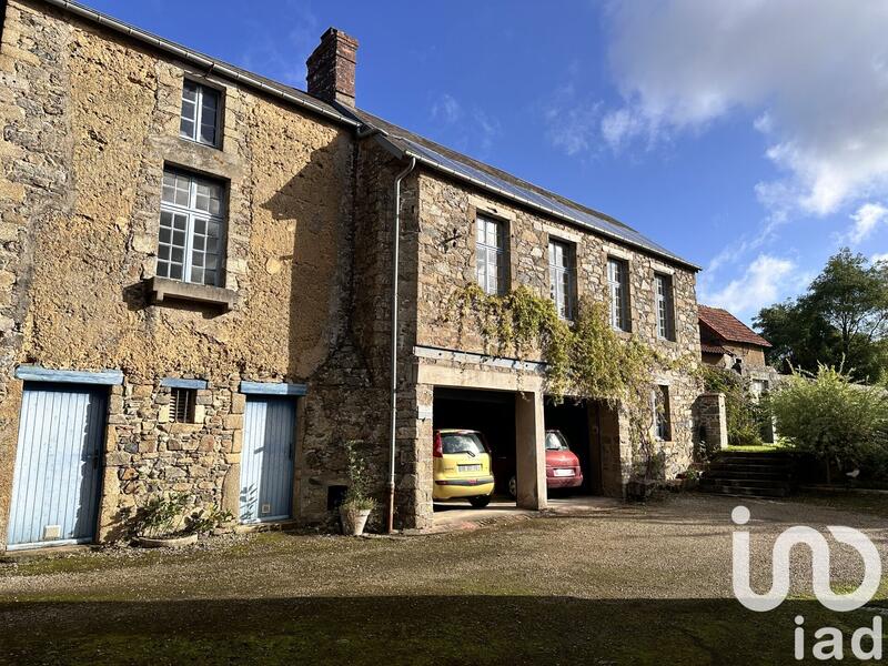 Maison - 205 m² - 8 pièces