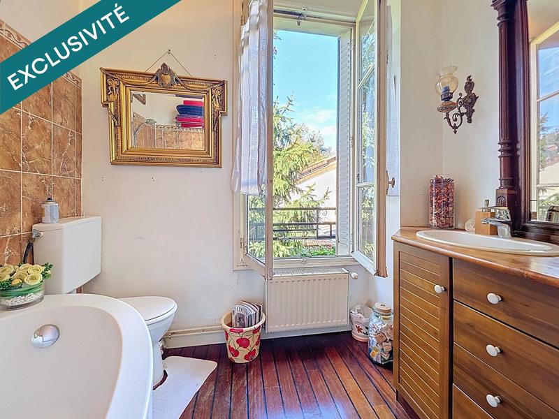 Maison - 120 m² - 7 pièces