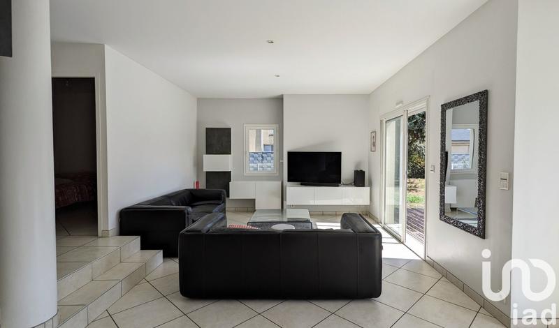 Maison - 180 m² - 7 pièces