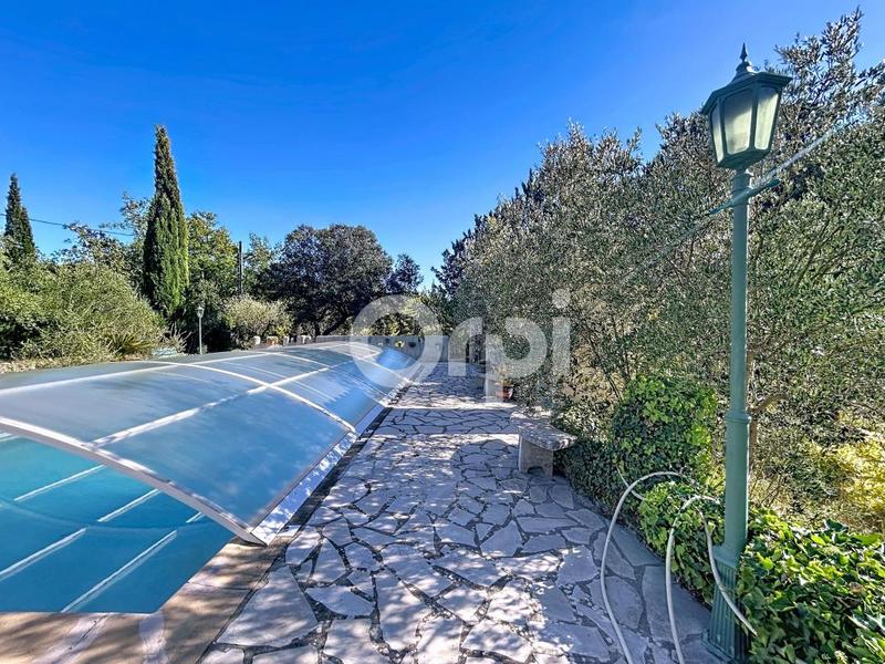 Villa - 174 m² - 4 pièces