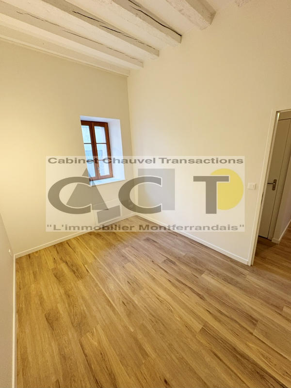 Duplex - 65 m² - 3 pièces