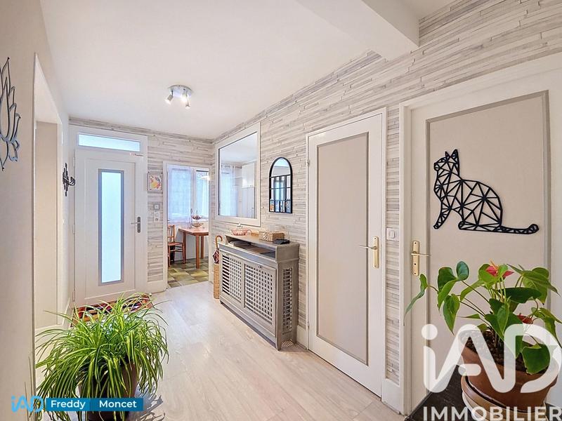 Maison - 74 m² - 3 pièces