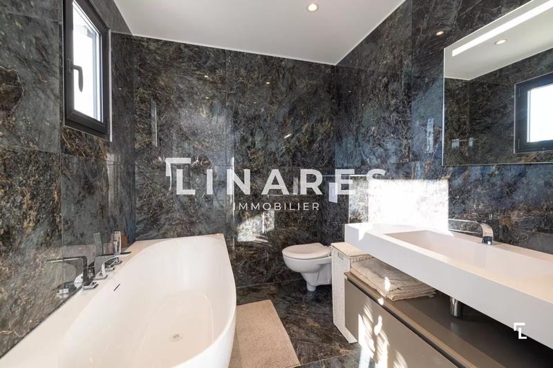 Villa - 138 m² - 5 pièces