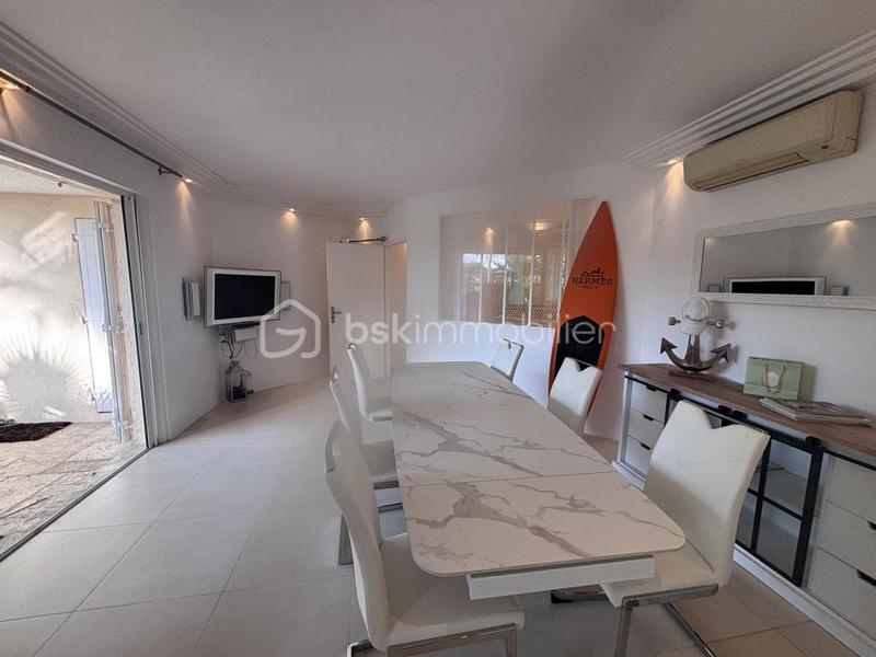 Appartement - 120 m² - 5 pièces