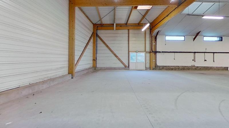 Bureau - 1 560 m² - 18 pièces