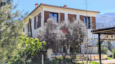 Villa - 170 m² - 4 pièces