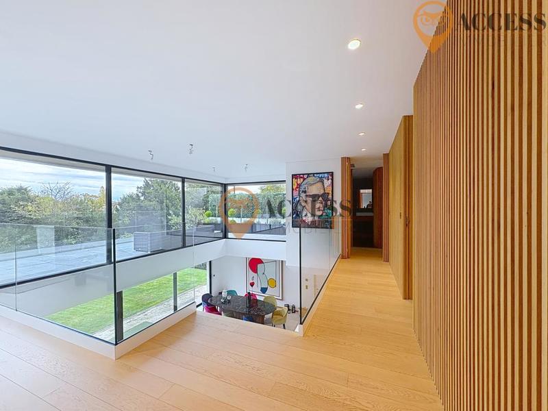 Maison - 177 m² - 7 pièces