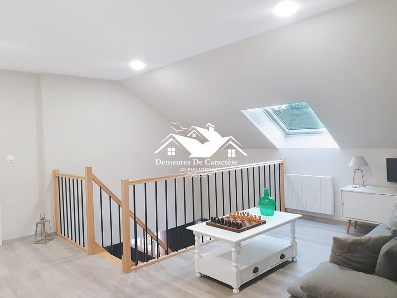 Maison - 250 m² - 8 pièces