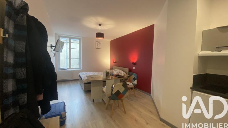 Studio - 25 m² - 1 pièce