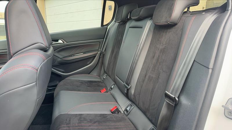 Peugeot 308 2.0 BlueHDi 180 Eat8 Gt