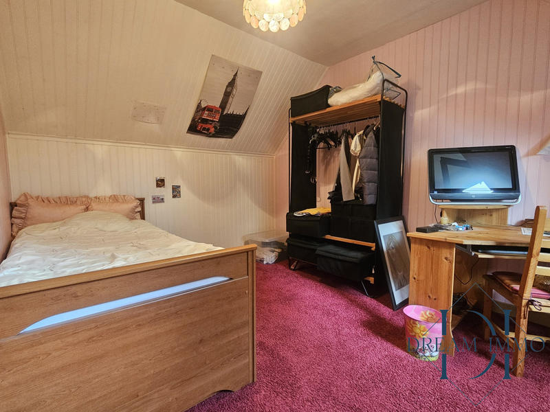 Maison traditionnelle - 120 m² - 6 pièces