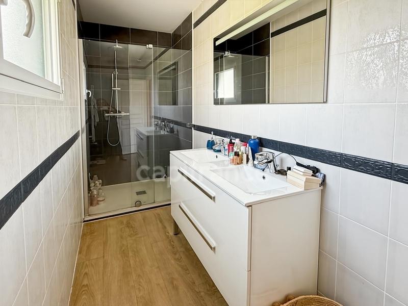 Maison - 154 m² - 6 pièces