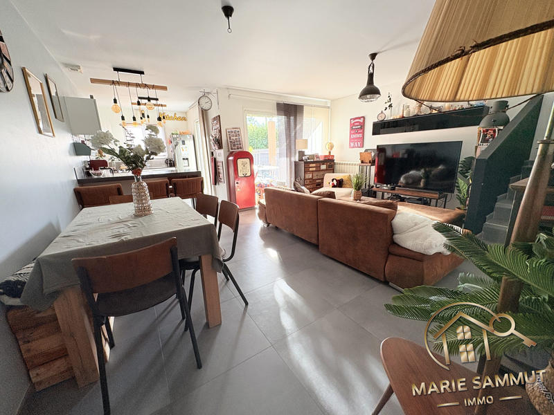 Maison - 85 m² - 4 pièces