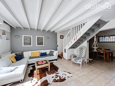 Maison - 156 m² - 7 pièces